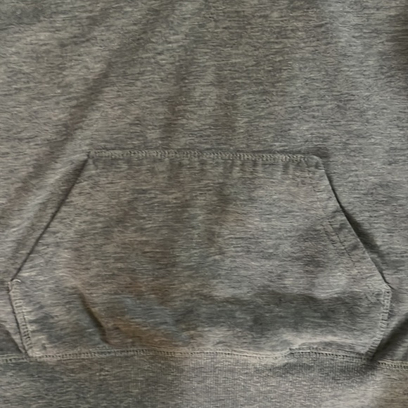 BIG KIDS' Champion FRENCH TERRY SWEATSHIRT, CLASSIC SCRIPT in Heather Gray. - Picture 6 of 8